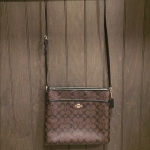 Coach Messenger Leather Signature Crossbody